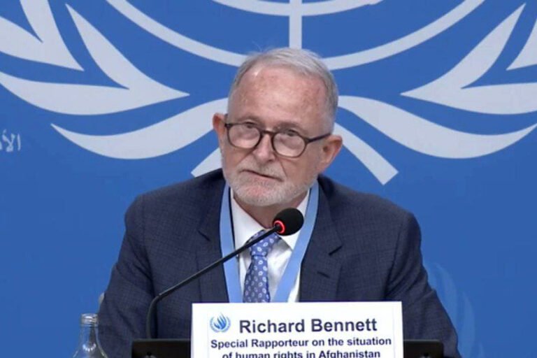 ریچارد بنت: مدیریت غیرتخصصی، نظام صحی افغانستان را با بحران روبه‌رو کرده است