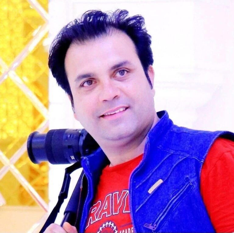 درگذشت محمد عالم کبیری، خبرنگار و عکاس افغانستان پس از ماه‌ها مبارزه با سرطان