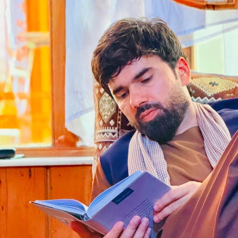 فارسی دری؛ زبان یک قوم نیست، میراث یک حوزهٔ بزرگ تمدنی است